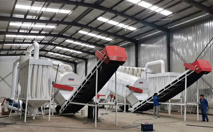 生物燃燒顆粒項(xiàng)目是集破碎、粉碎、烘干、制粒、包裝為一體的全產(chǎn)業(yè)鏈?zhǔn)痉俄?xiàng)目