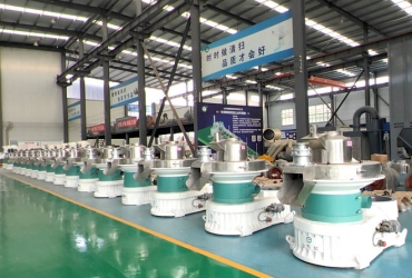 新手開顆粒廠，該選小型還是大型木屑顆粒機？